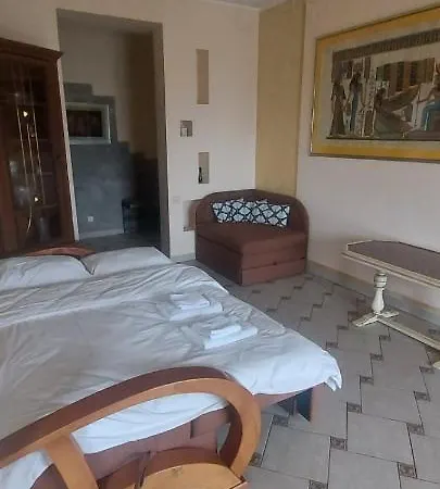 Stylish Deluxe Apartments!!!