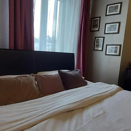 Stylish Deluxe Apartments!!! *