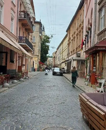 Stylish Deluxe Apartments!!!