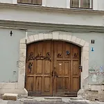 Апартаменты Stylish Deluxe Apartments!!! Львов